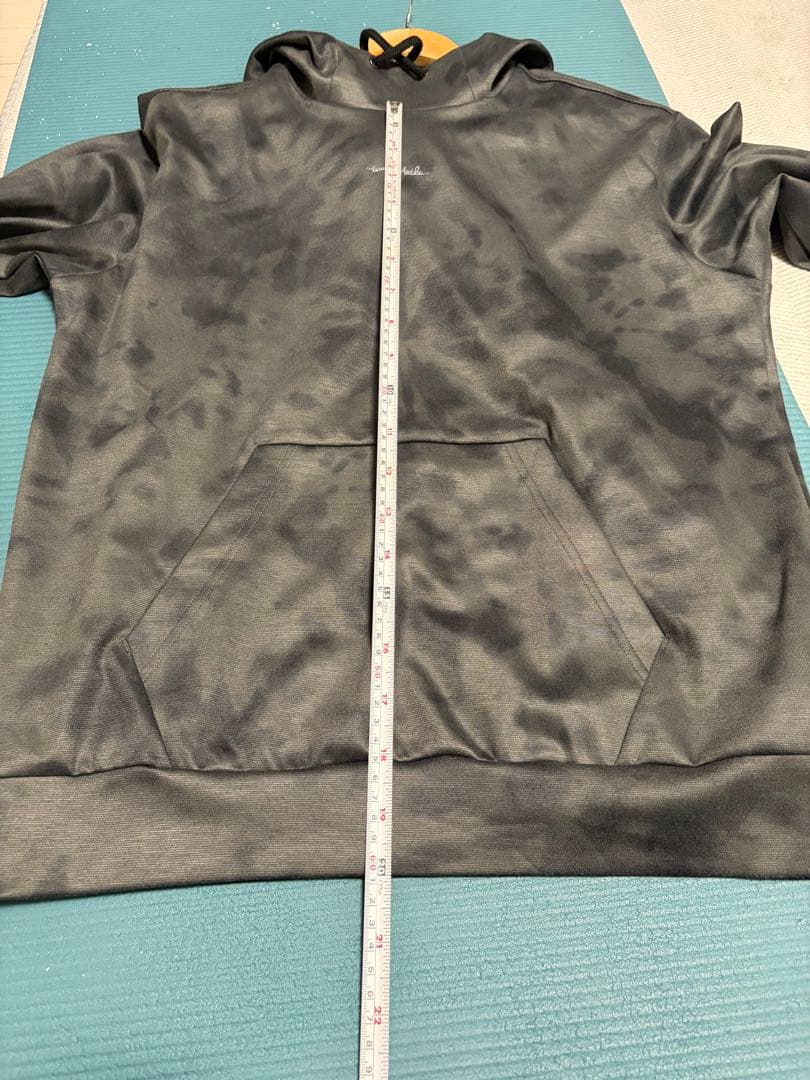 トラビスマシュー　Travis Mathewタイダイ模様 セットアップ