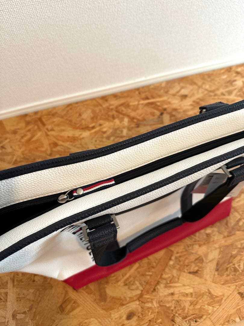 【  GOLF】トートバッグ ホワイト/レッド