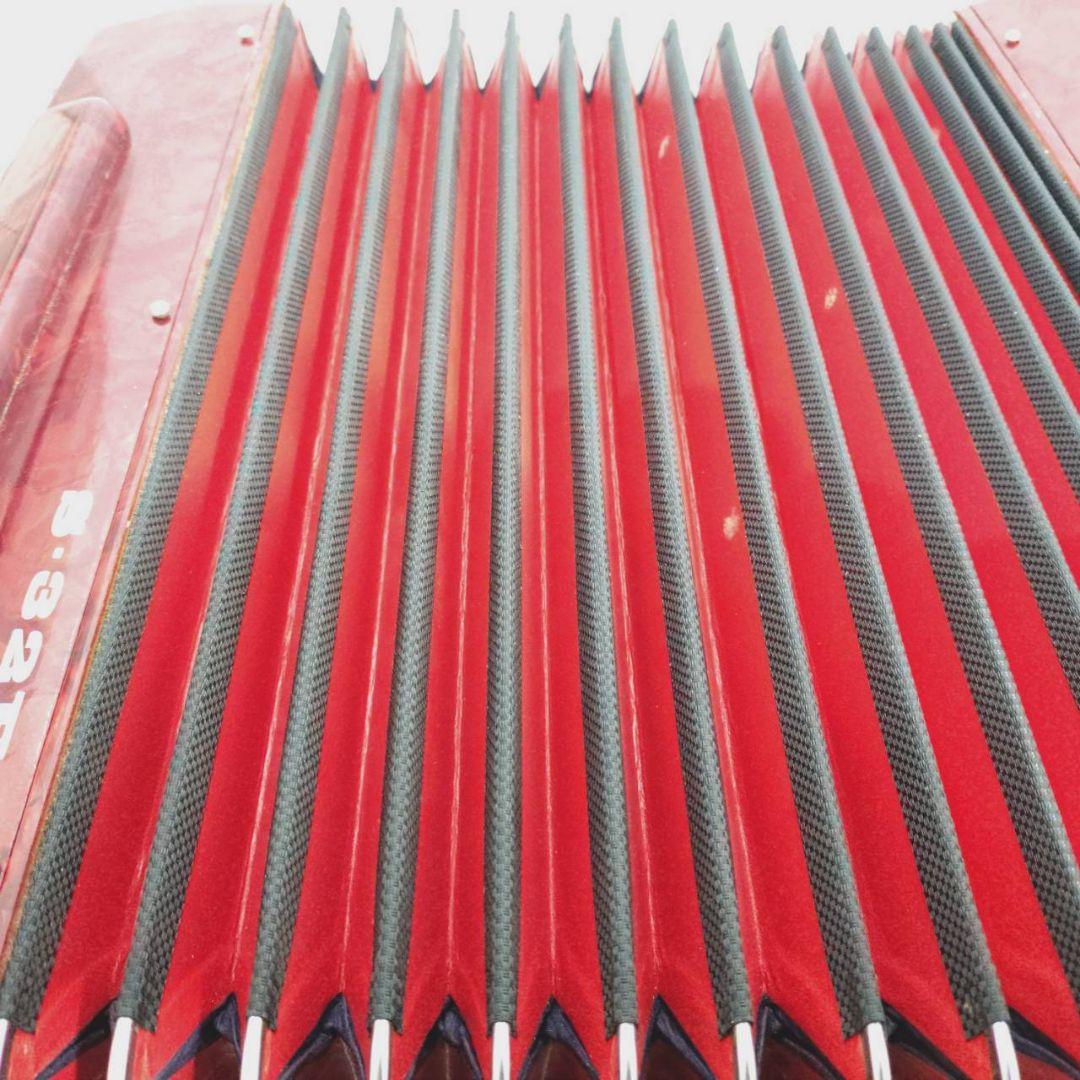 YAMAHA　アコーディオン　S-32B レッド　ヤマハ