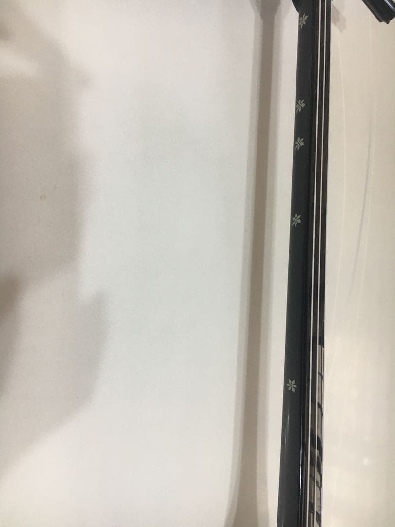 花柄で可愛い三線本体 ケース、教材付き