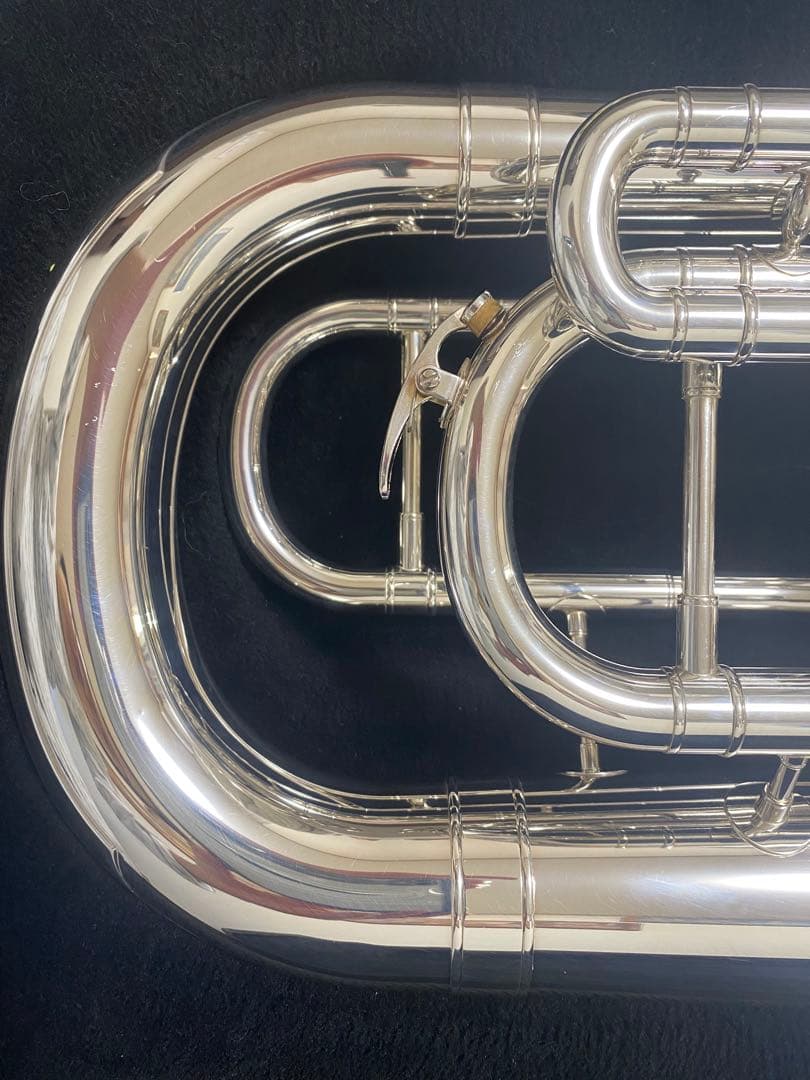 ヤマハ ユーフォニアム YEP-321 銀メッキ ケース付き
