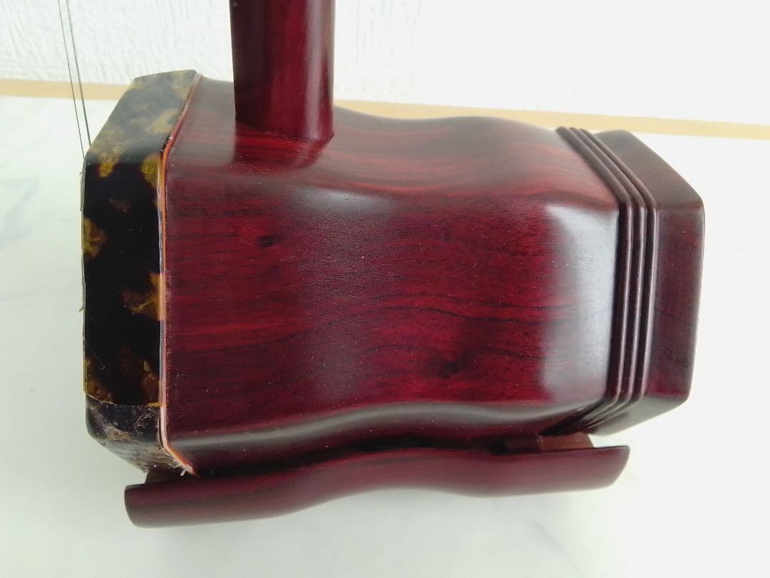 萬菊根 二胡 優質紫檀 錫芸楽器 中国 民族楽器 弦楽器 ケース付