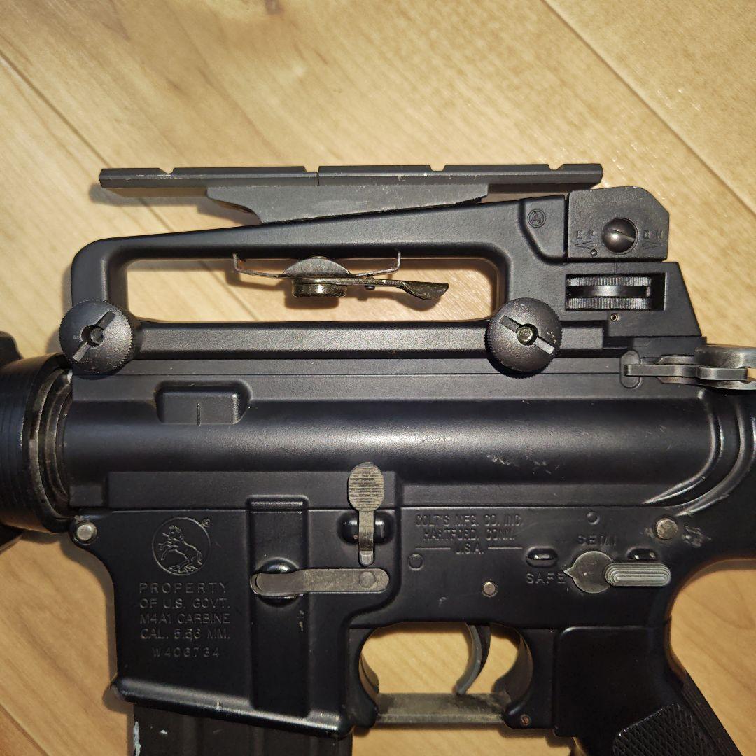 東京マルイ　次世代電動ガン　M4A1 カービン　サバゲー