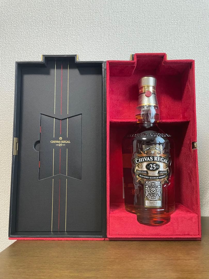 CHIVAS REGAL シーバスリーガル　25年 700ml