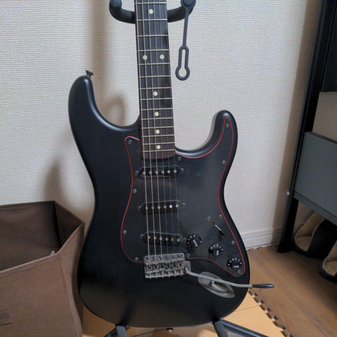 Limited Hybrid II Stratocaster Noir 6弦