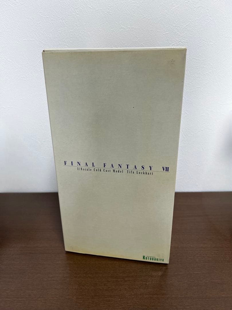 新品 ファイナルファンタジー7 ティファロックハート コールドキャストフィギュア