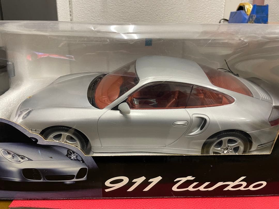 ポルシェ　911turbo 1/12スケール