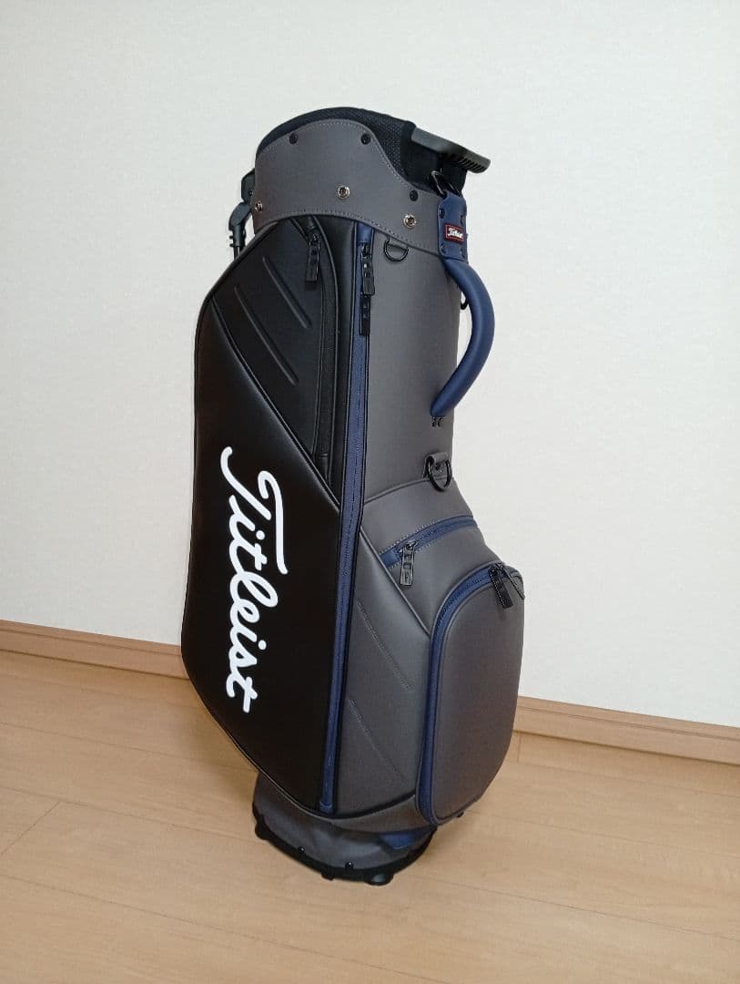タイトリスト　キャディバッグ　９型