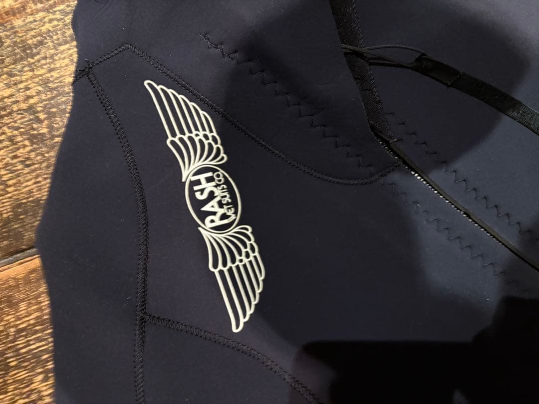 3ミリ　RASH黒ウエットスーツ　オーダー