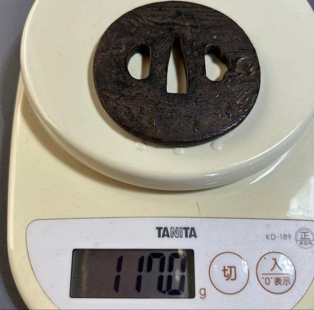 刀鍔 鐔 若芝 在銘　骨董　アンティーク　 時代物 刀装具 日本刀