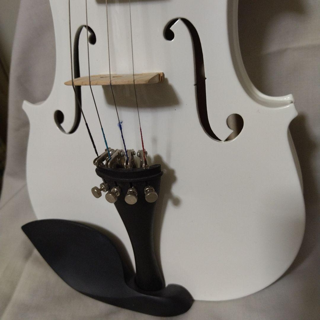 ♥即、使用可♥新品未使用品♥特価♥純白のバイオリ4/4♥弓ケース松脂付き