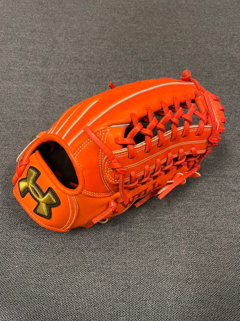 希少！　アンダーアーマー　野球 軟式グローブ 一般用　大人　右投げ　グラブ