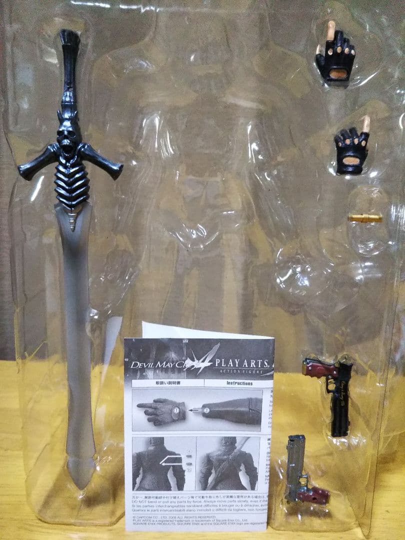 プレイアーツ改 デビルメイクライ4 ダンテ