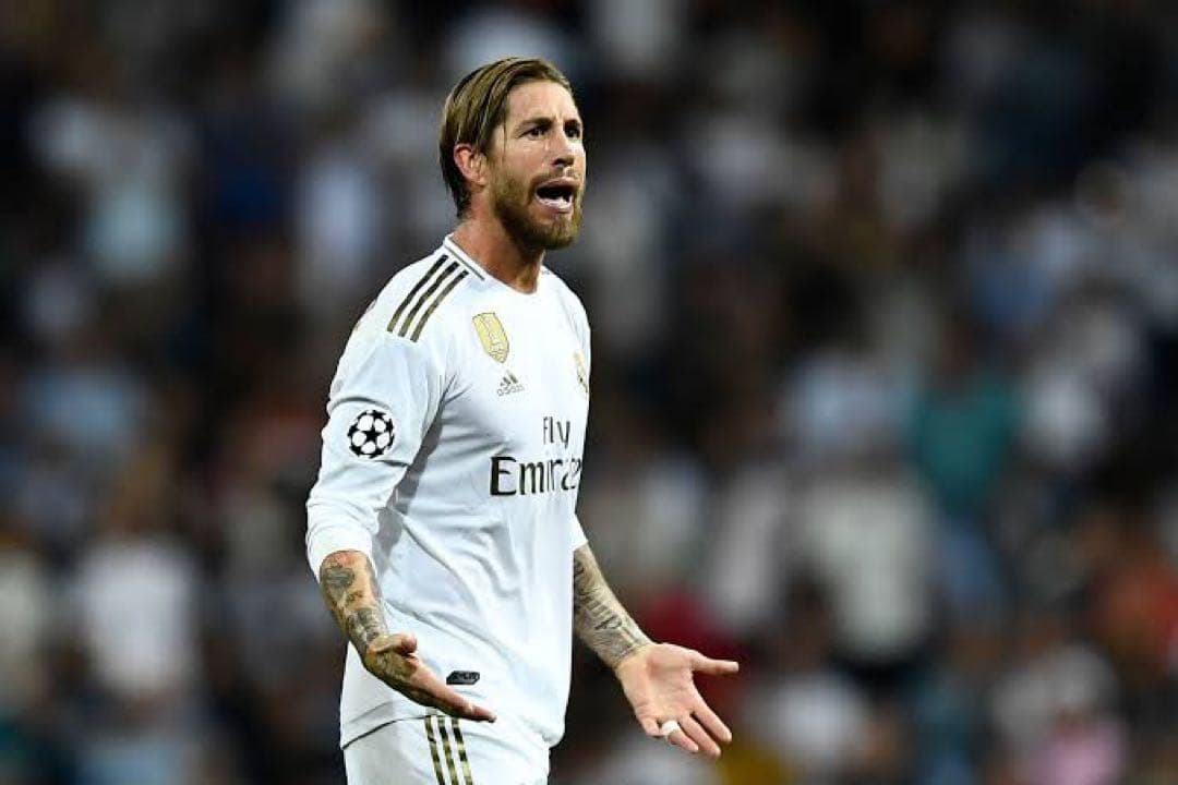 セルヒオ・ラモス　ユニフォーム　レアルマドリード　選手支給　長袖　スペイン代表