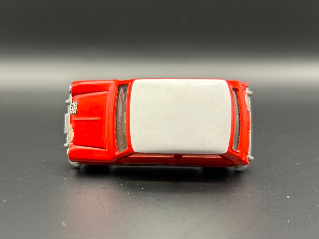 トミカ　ミニクーパー　英国トラフィック社　Ｎo87