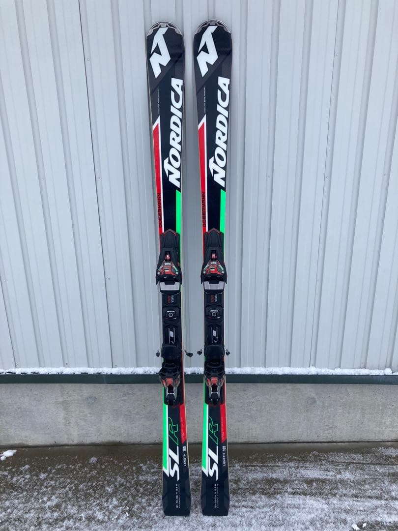 ノルディカ　ドーベルマンSLR 美品