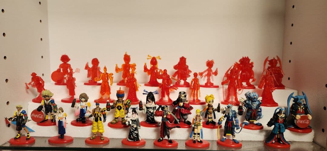 か*ん様 コカ・コーラ ファイナルファンタジー ミニフィギュア 104種フルコン