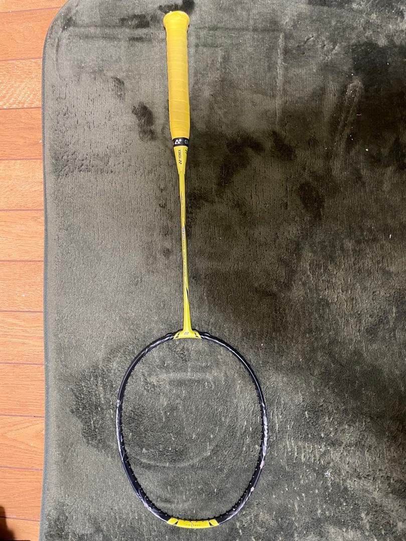 ナノフレア800プロ　1000ゲーム　バドミントンラケット