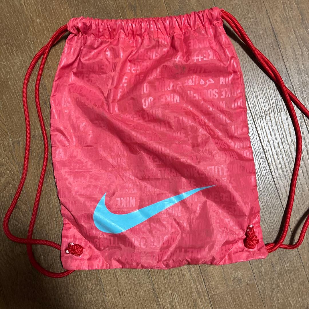 Nike サッカーシューズ ピンク スパイク