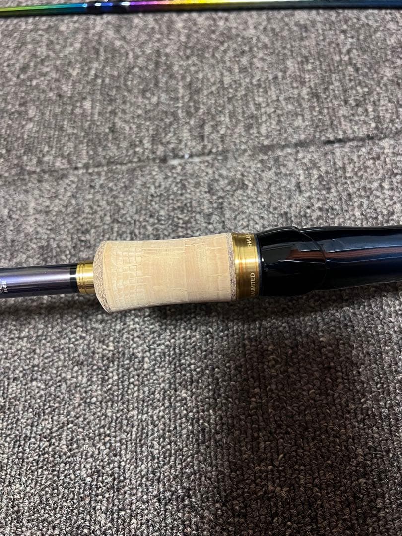 ワールドシャウラリミテッド1703R-2新品未使用保管品