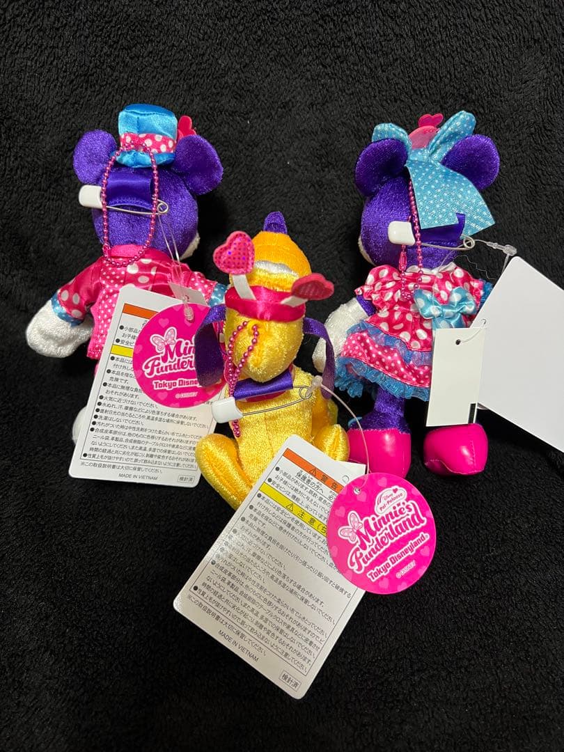 ミッキー ミニー プルート ぬいぐるみバッジ　ディズニー　パルパルーザ