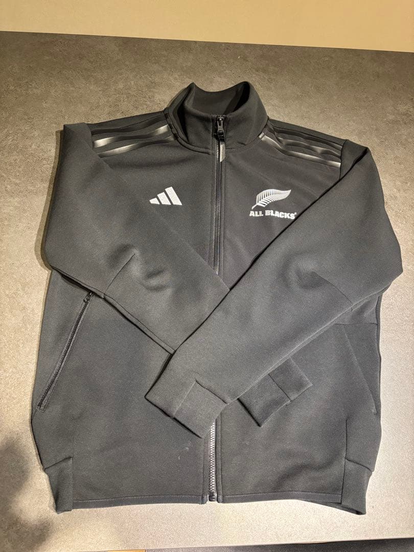 adidas オールブラックスアンセムジャケット