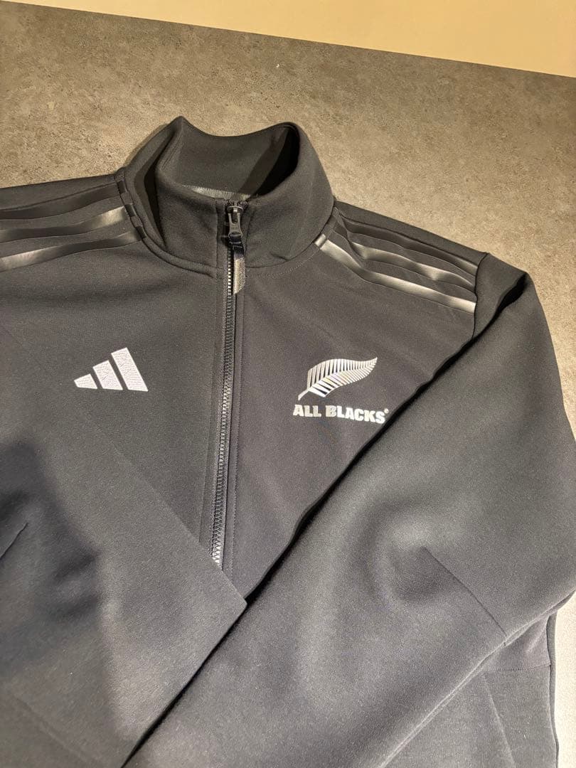 adidas オールブラックスアンセムジャケット