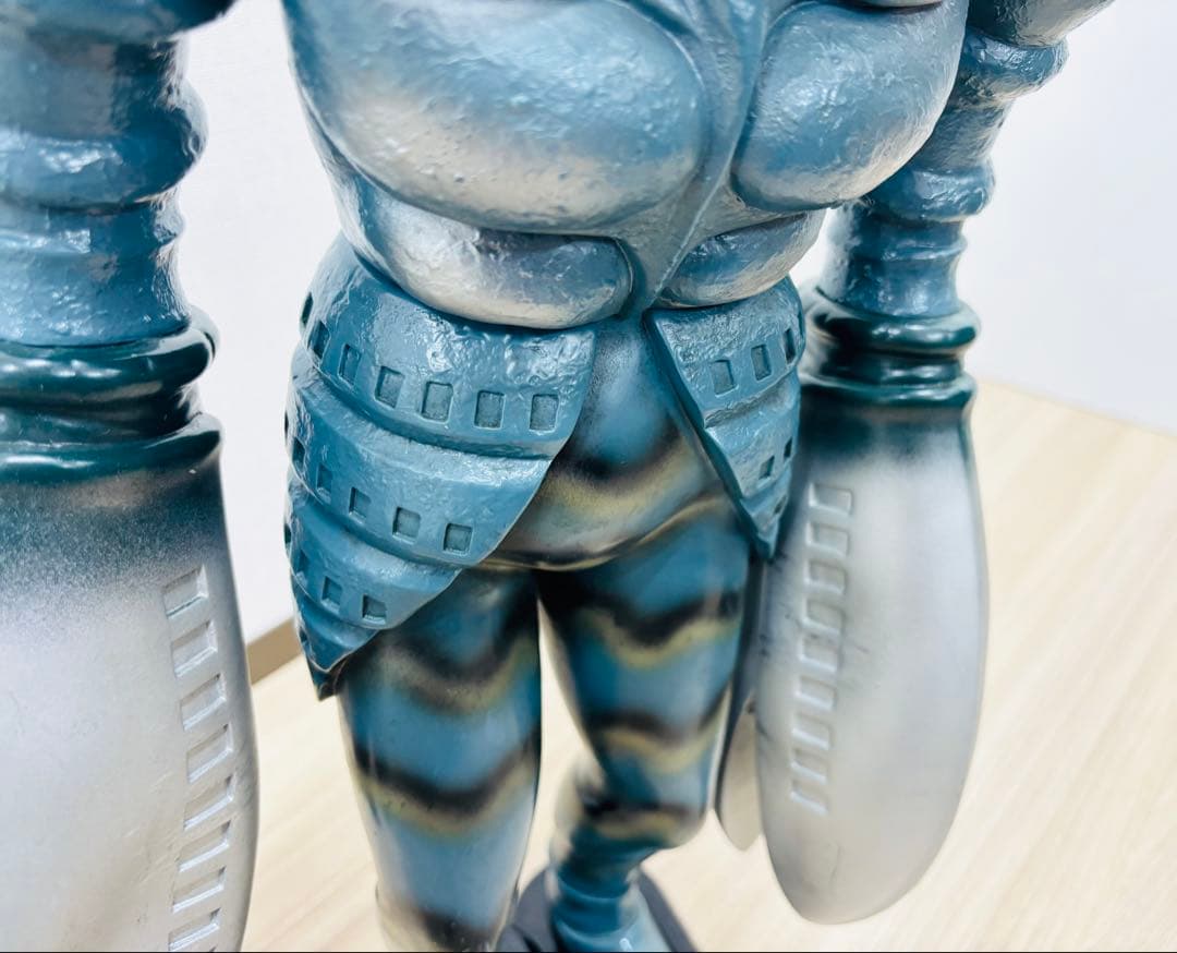 BANDAI バンダイ 特大 バルタン星人 ソフビ 怪獣　円谷プロ 訳アリ