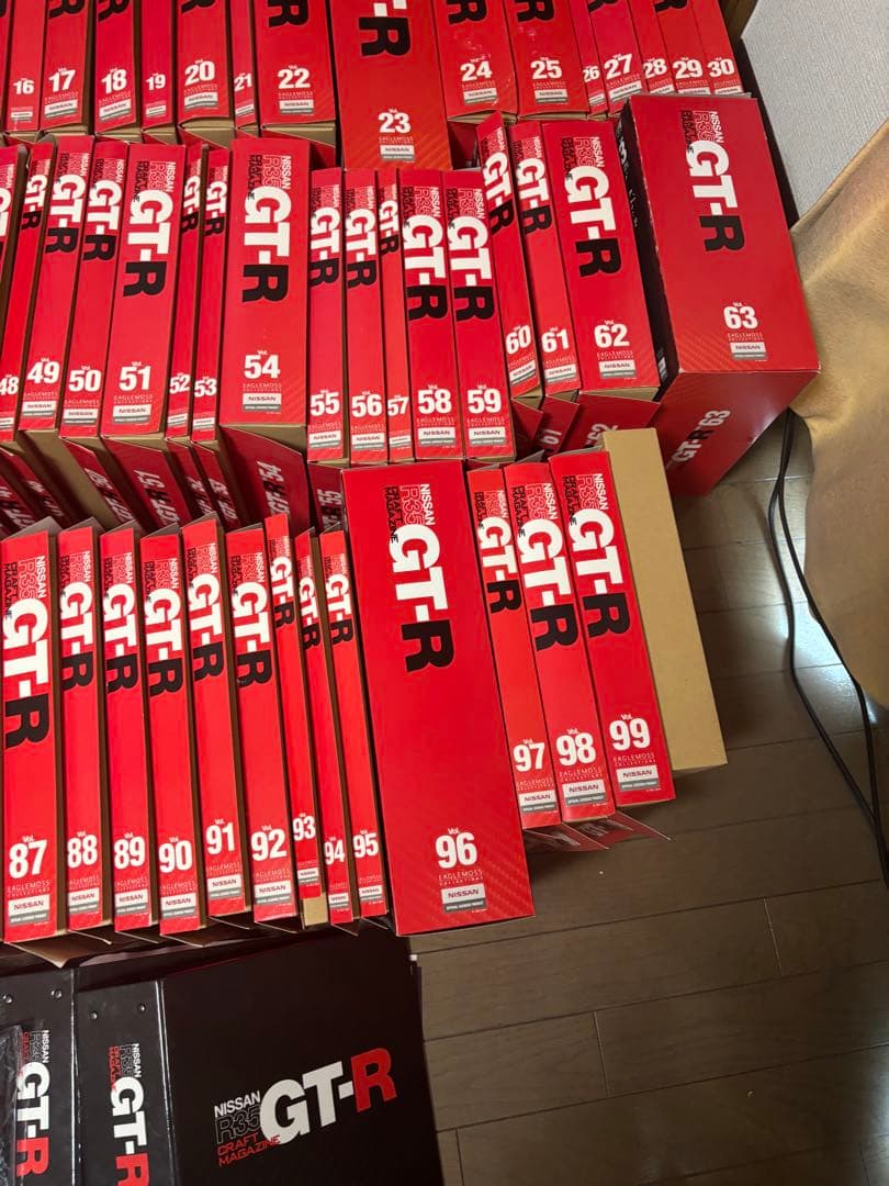 イーグルモスの週刊日産GTR R35 Special Edition ①