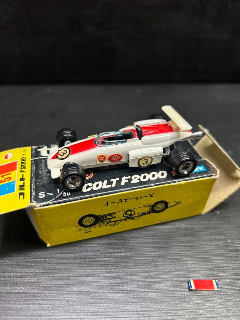 当時物　黒箱トミカ COLT F2000 ミニカー 1/50