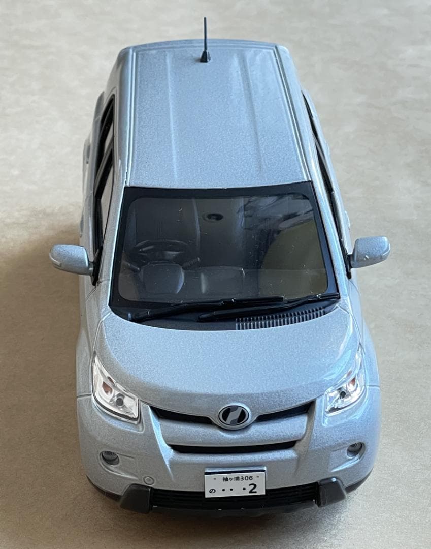 TOYOTA ist 1/24トヨタ公式製品　ミニカー