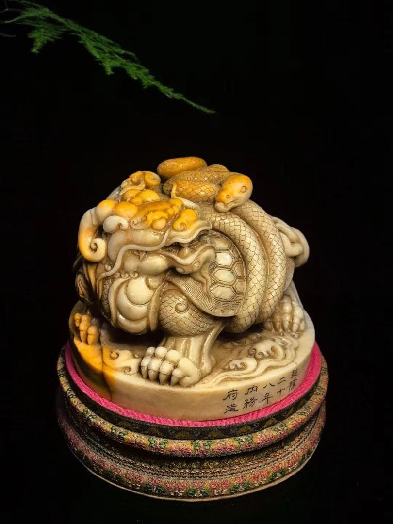 中国古美術・玄武神龟の印鑑・寿山銀田黄石・置物・純手彫り・風水開運・案頭・文房具