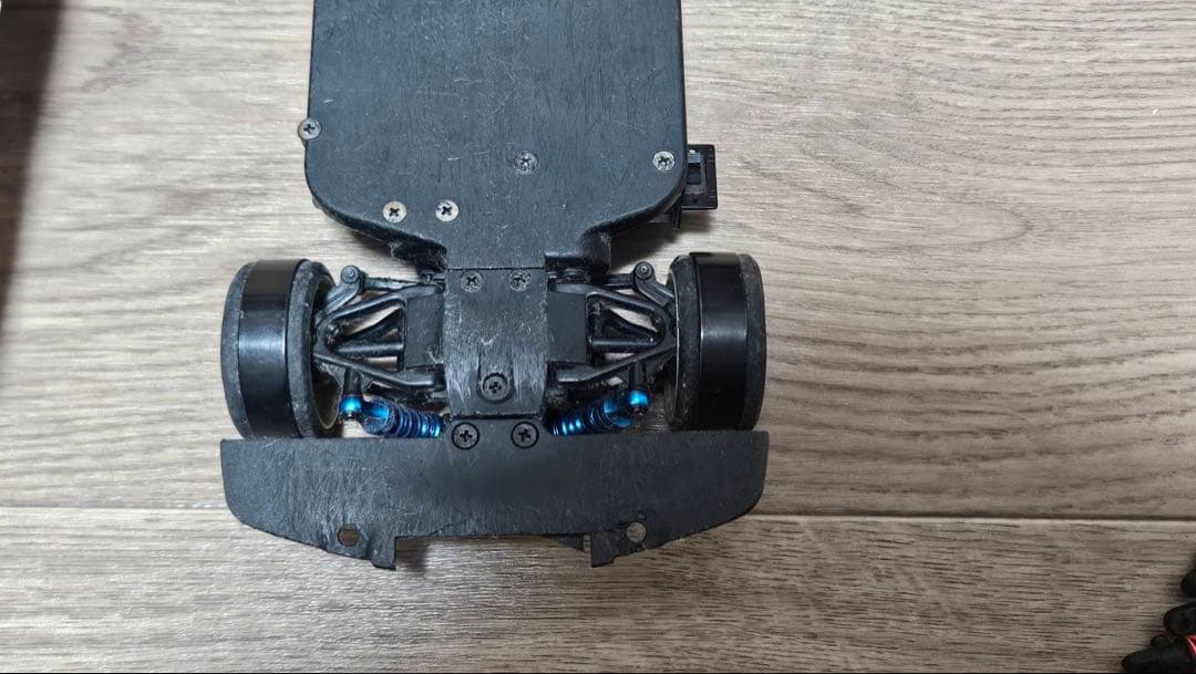 ヨコモ イチロクM 1/16 トヨタ クラウン ドリラジ