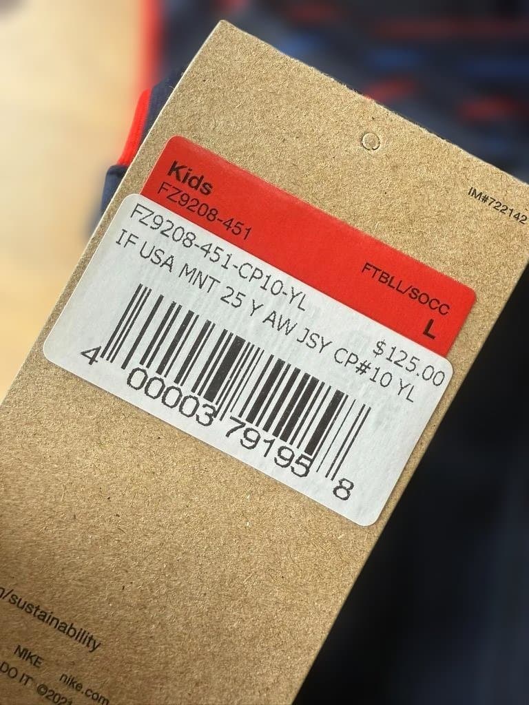 Nike USA サッカーシャツ 10番　Pulisic