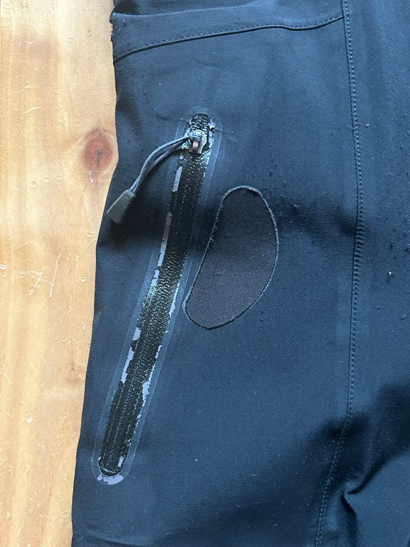 ノースフェイスRTG ビブパンツ　ブラック