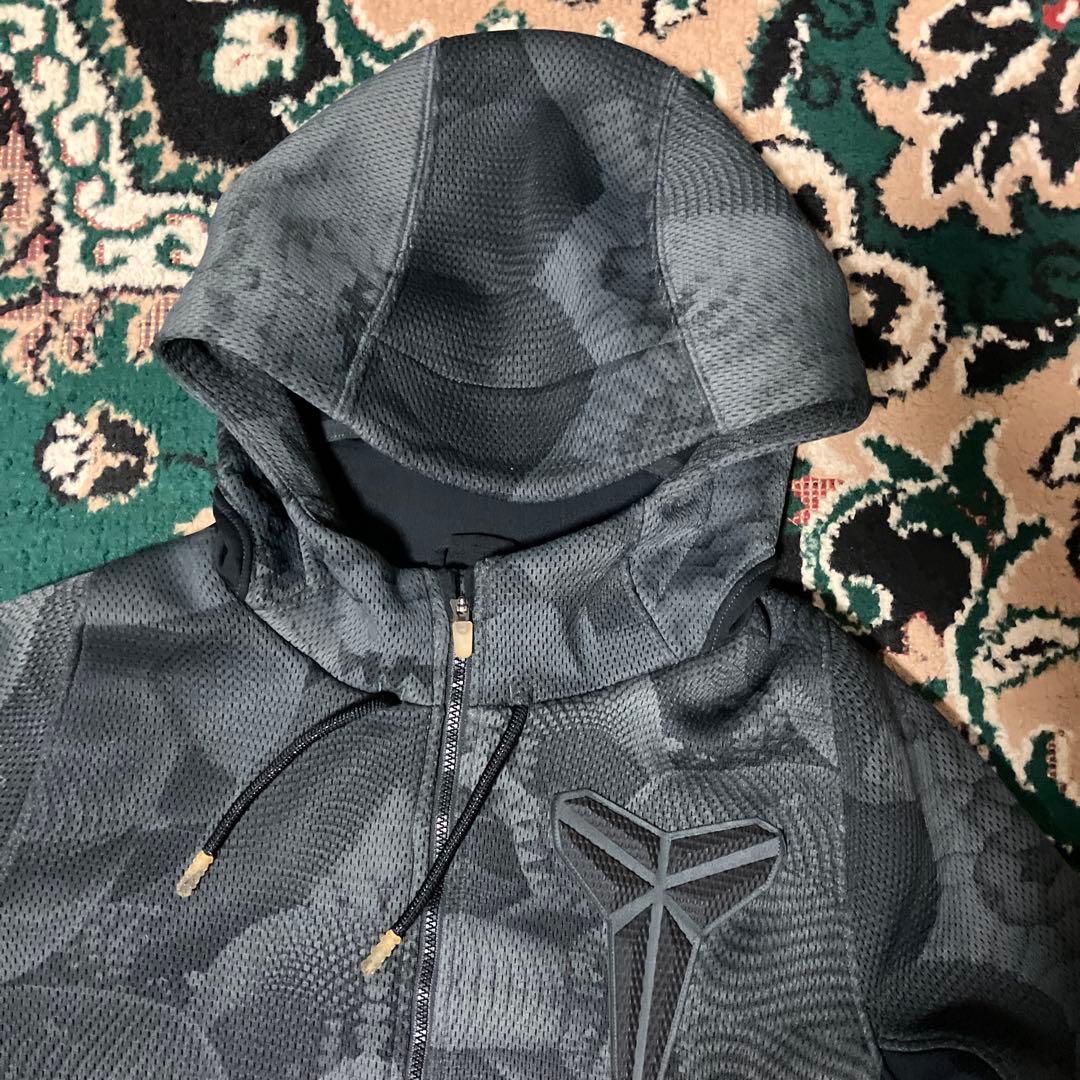 レア　NIKE KOBE BRYANT ナイキ　コービー ブライアント パーカー