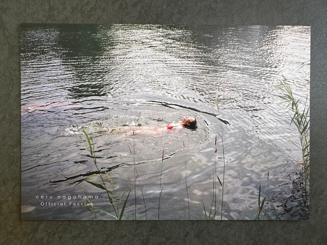 長濱ねる 写真集 新品未開封　サイン入りポストカード付き