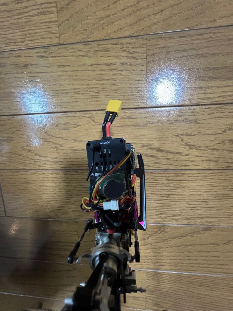 ラジコンヘリコプターm2