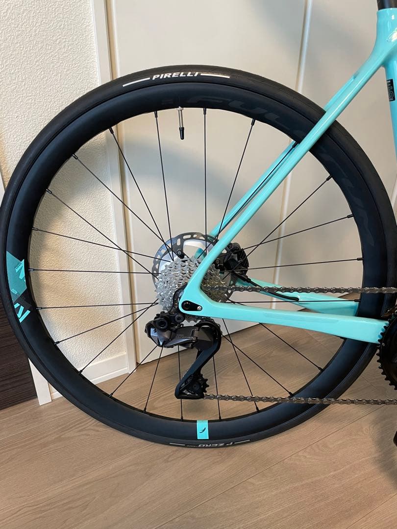 フルクラムレーシング4 DB 2WAY FIT タイヤ付き