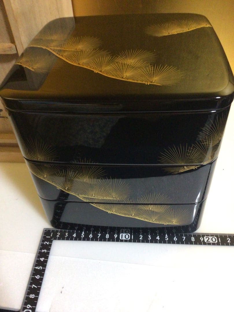 輪島塗 沈金 重箱 共箱付き