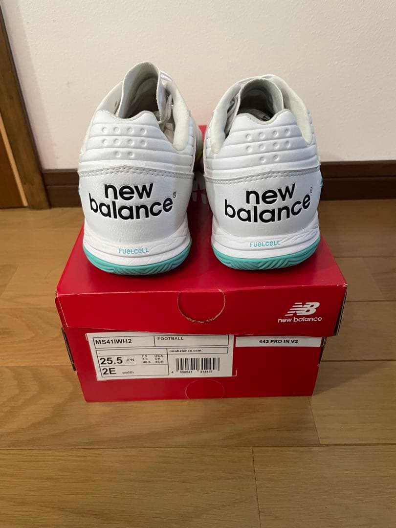 ニューバランス　フットサルシューズ MS41IWH2 25.5cm