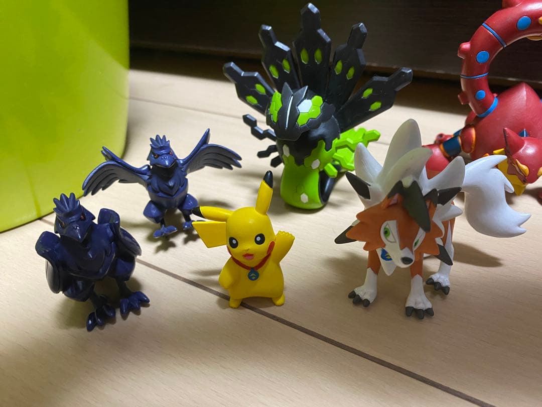 ポケモン モンコレ　フィギュア　ジガルデ50% ボルケニオン