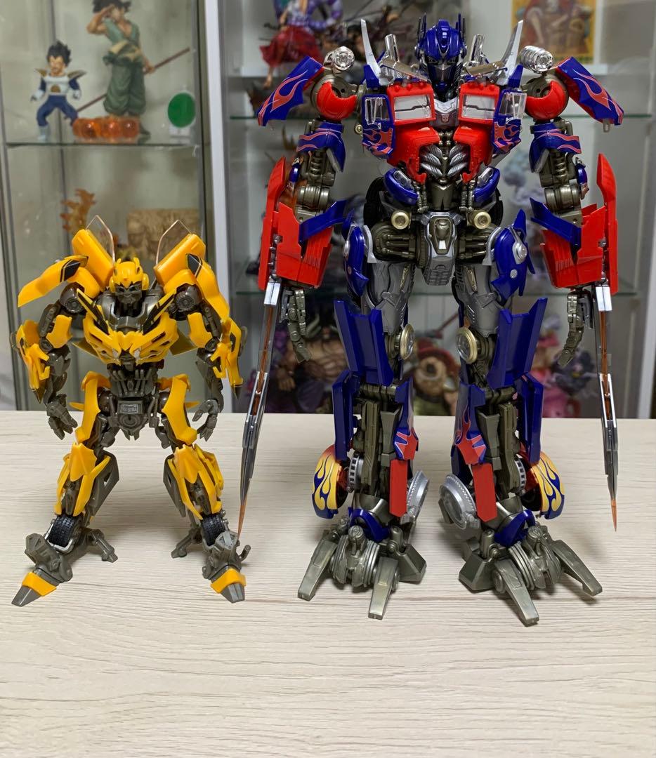 オプティマスプライム　バンブルビー　セット