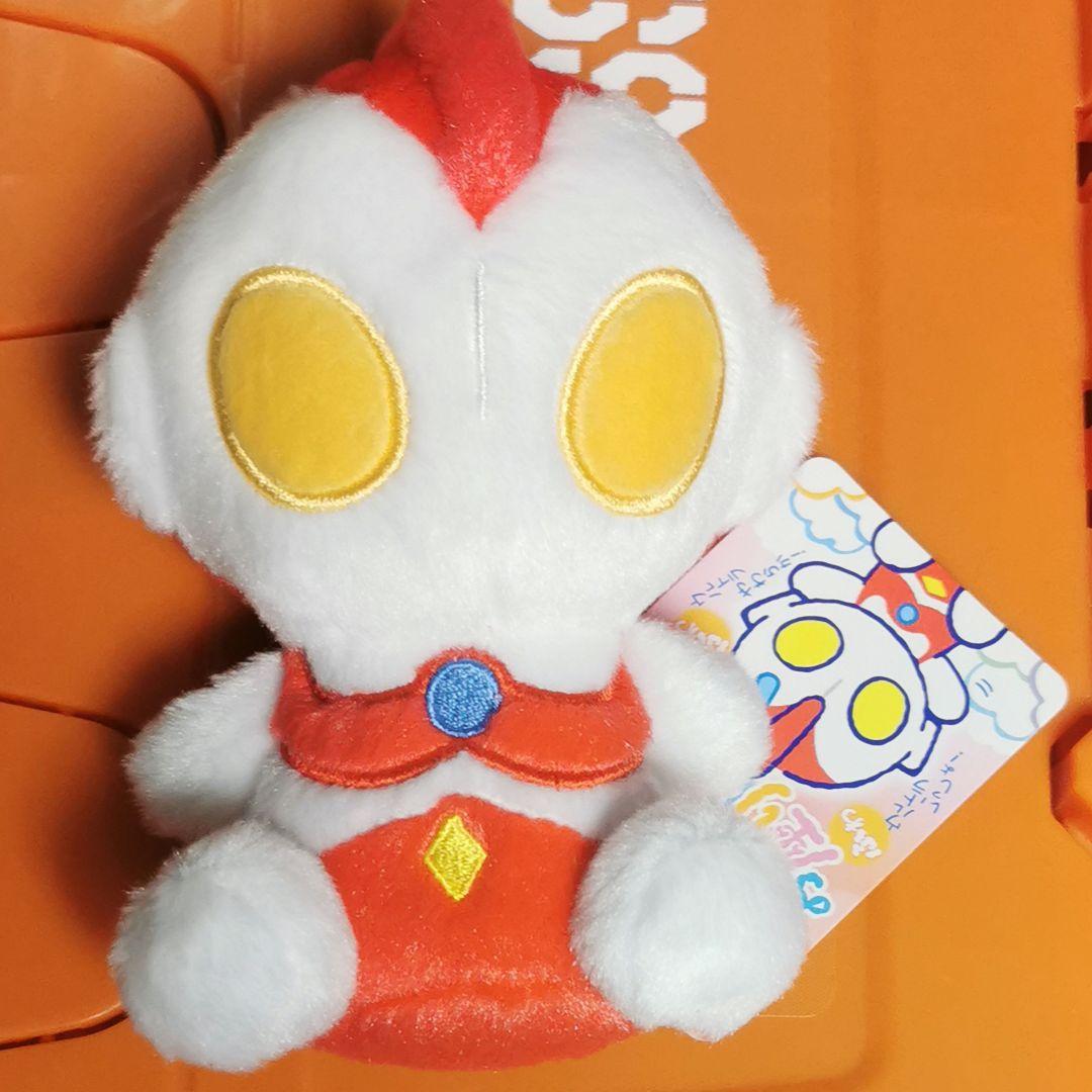ウルトラマンエイティ　ウルトラマンショップ　ふわふわお座りぬいぐるみ　タグ付き