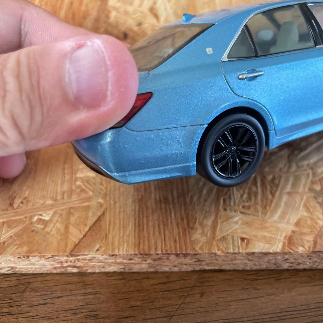 1/30 トヨタ クラウンアスリートReBORN カラーサンプル ミニカー空色
