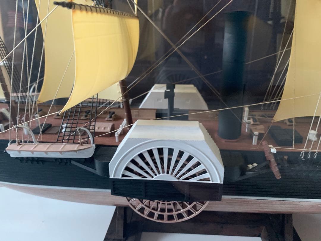 帆船模型　黒船　サスケハナ号　アクリルケース付き 香川まで取りに来てもらえる方