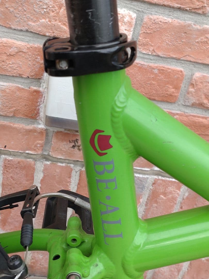 8段変速 BMX風クロスバイク 26インチ