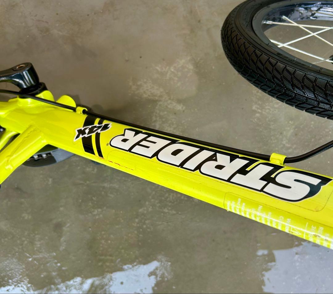 k*0様 ストライダー　14x ライムイエロー