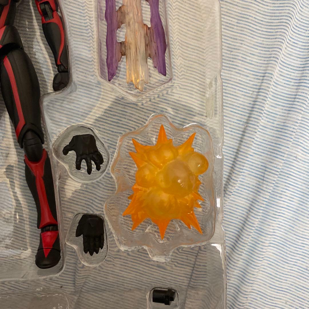 ウルトラアクト　ダークザギ