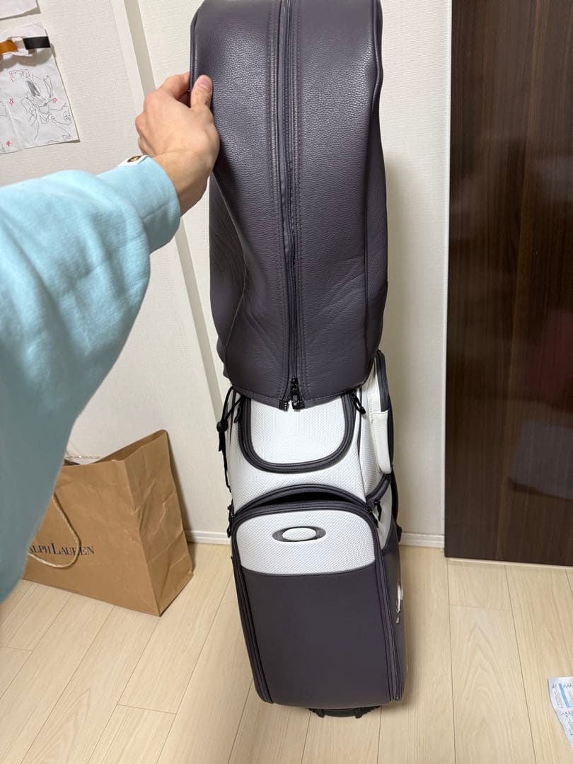 OAKLEY ゴルフ　キャディバッグ グレー/ホワイト